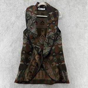 BKE Vest Women S Brown Brushed Knit Aztec Flyaway Side Seam Pockets Festival